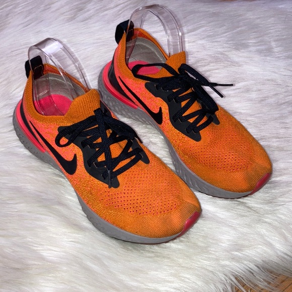 Nike Epic React Flyknit Running Shoes SZ 9 - Picture 1 of 11